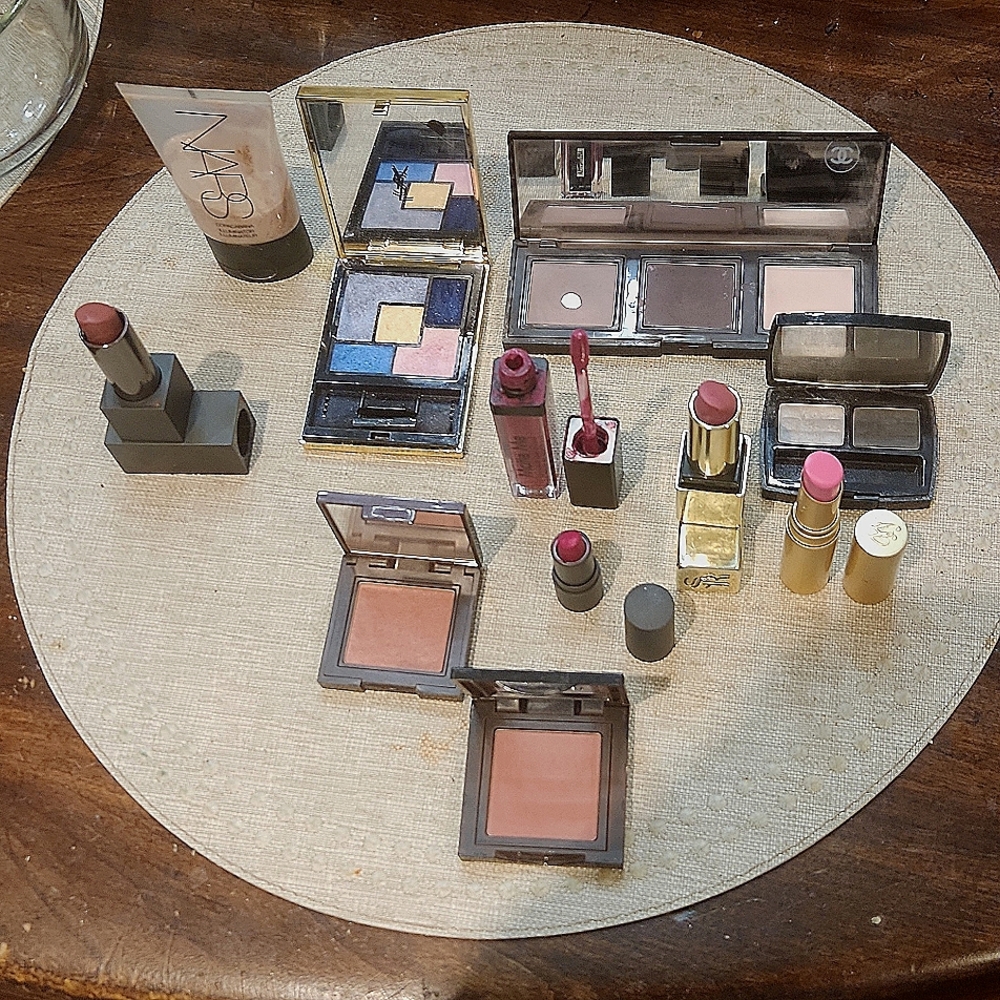 Designer make up